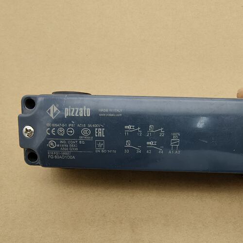 议价意大利pizzato安全开关FG 60AD1D0A未使可维修