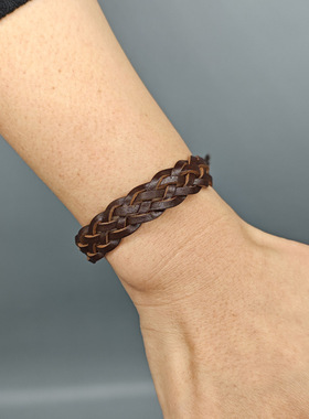 花百饰商贸复古皮革手环简约编织网红手链手绳素色棕可调小众