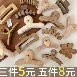简约百搭秋冬大号毛毛抓夹女2025新款鲨鱼夹发量多发夹后脑勺头饰