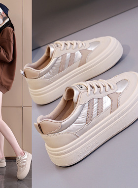阿甘鞋女运动鞋子2025春季爆款休闲小白鞋女百搭板鞋厚底鞋K3702