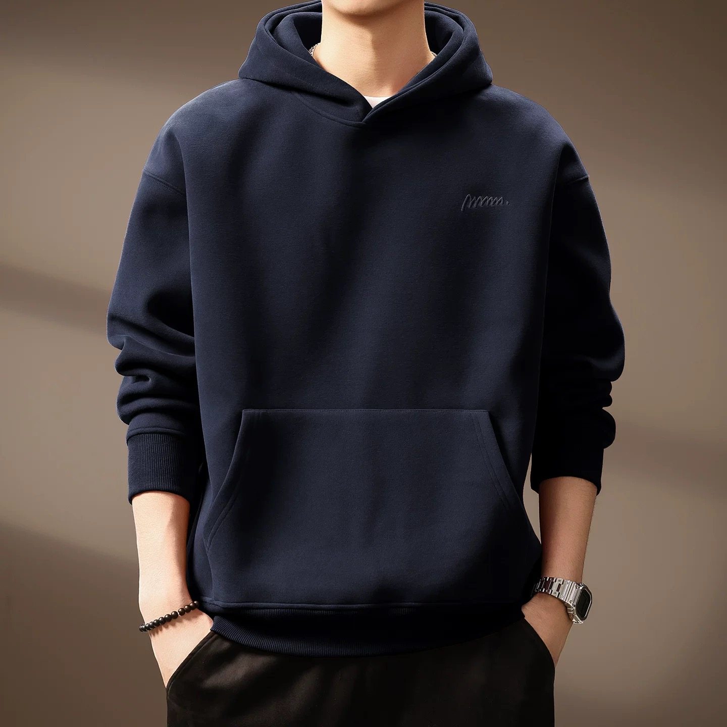 高端时尚简约刺绣连帽长袖卫衣男2025冬季款重磅休闲宽松套头外套