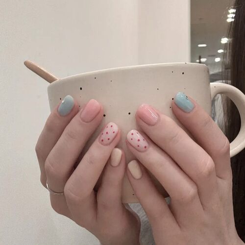 春夏韩系双拼粉绿棕猫眼美甲高级ins风波点闪钻显白手工穿戴甲