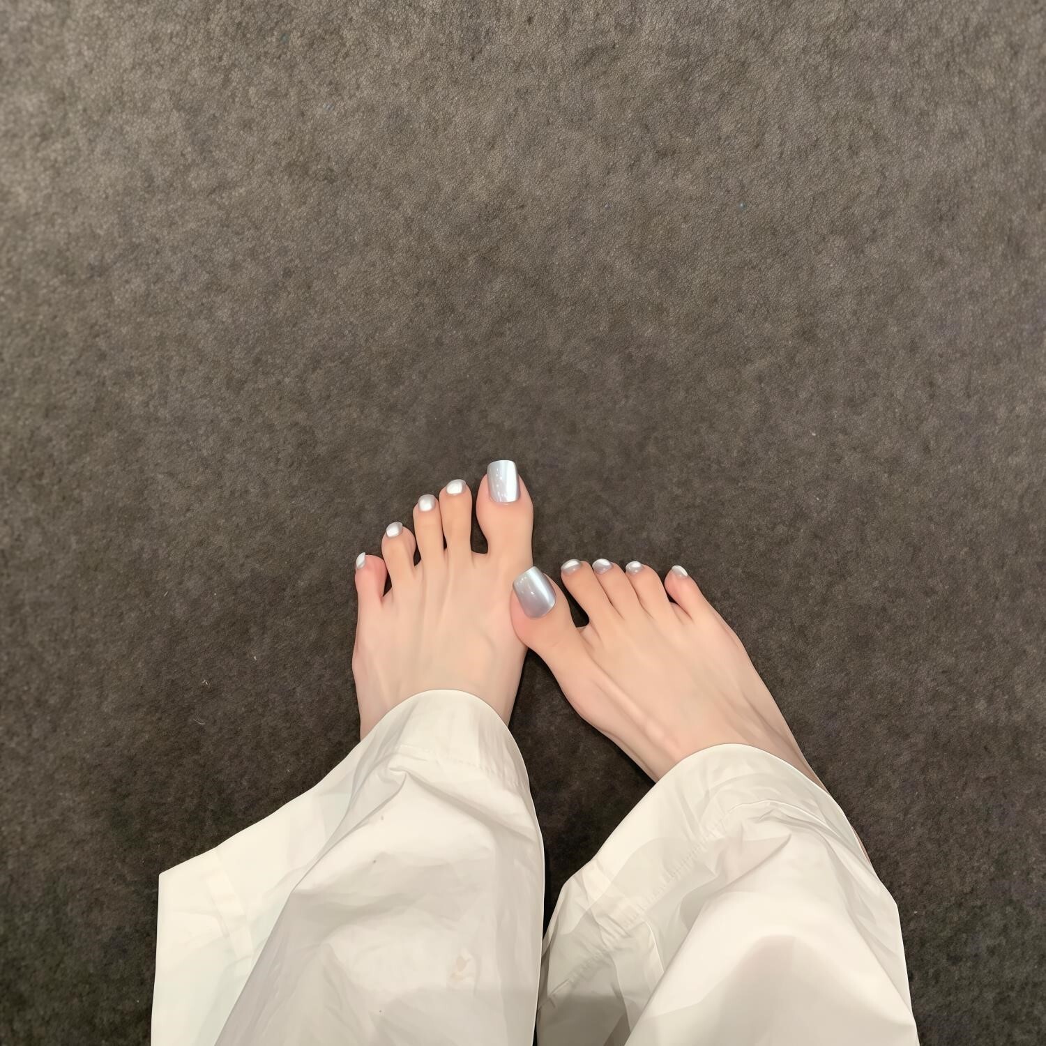 手工穿戴甲脚趾甲猫眼爆闪高级感显白2026新款清透脚指甲美甲贴片