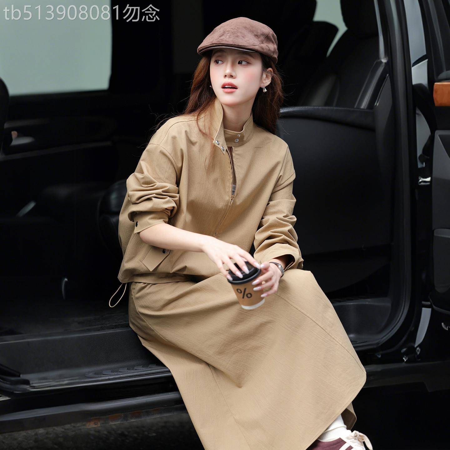 德玛纳巴恩风宽松休闲套装女26春季新款立领外套A字半身裙两件套
