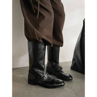 馥郁拿铁~ 覆古高级感皮带扣圆头粗跟骑士靴女百搭中筒靴秋冬新款