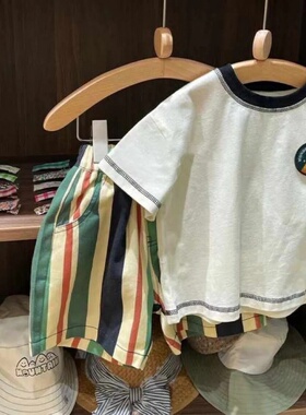 痞帅男小童套装夏装洋气儿童白色休闲纯棉短袖T恤男宝宝条纹裤子