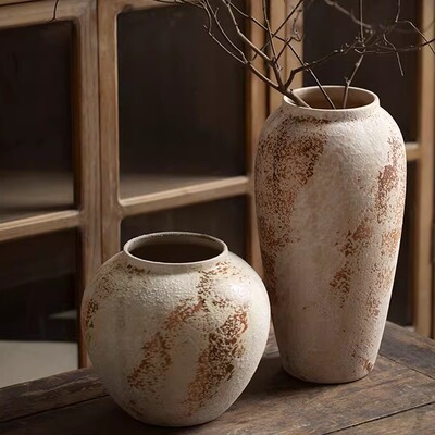 新中式侘寂风新年插花摆件斑驳