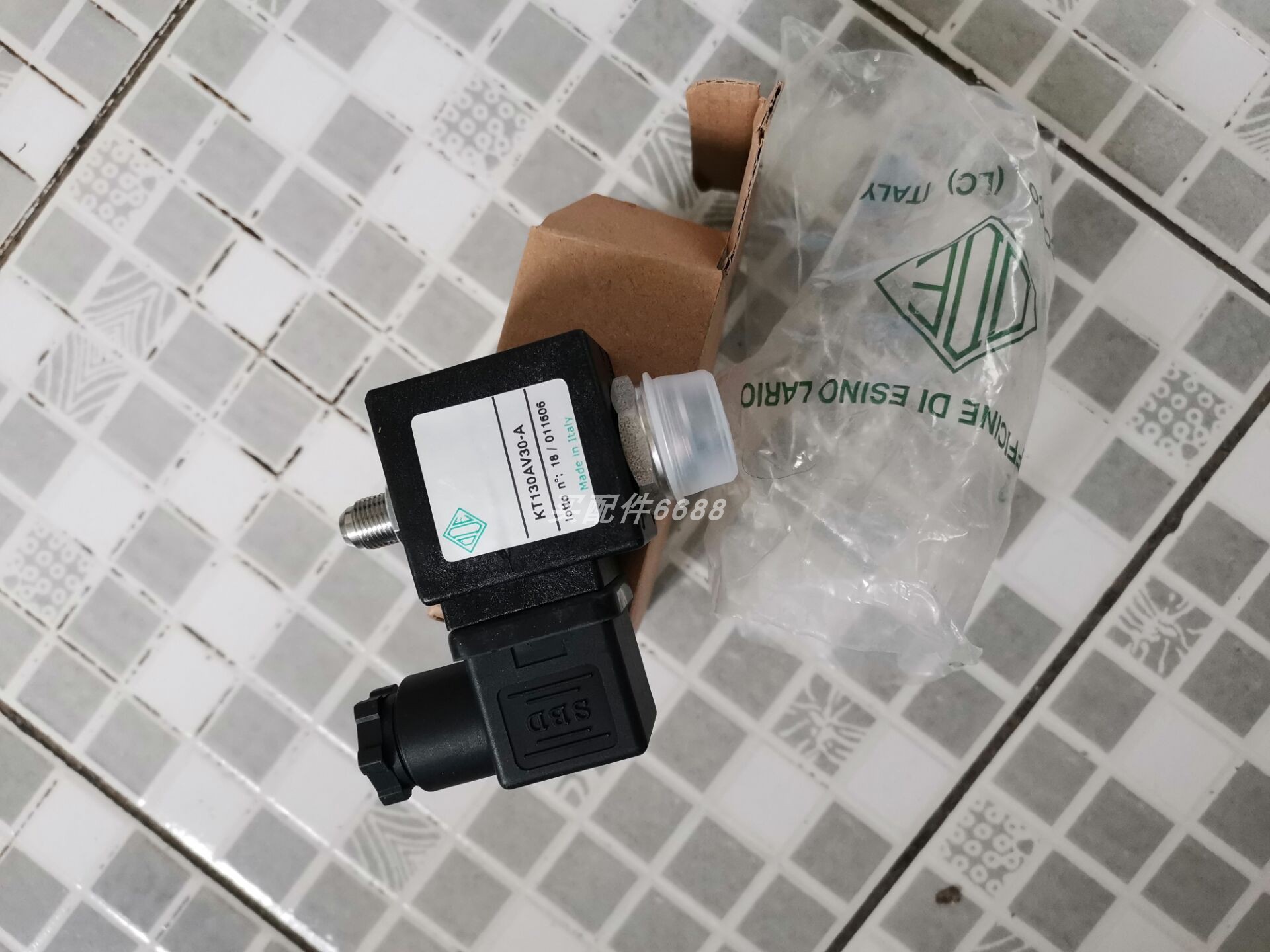 minimaxNT500024V/5A-HR