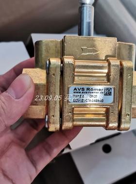 VS SENSORIK Z1000M 传感器 VS MKP40UF 电容 全新原装正品