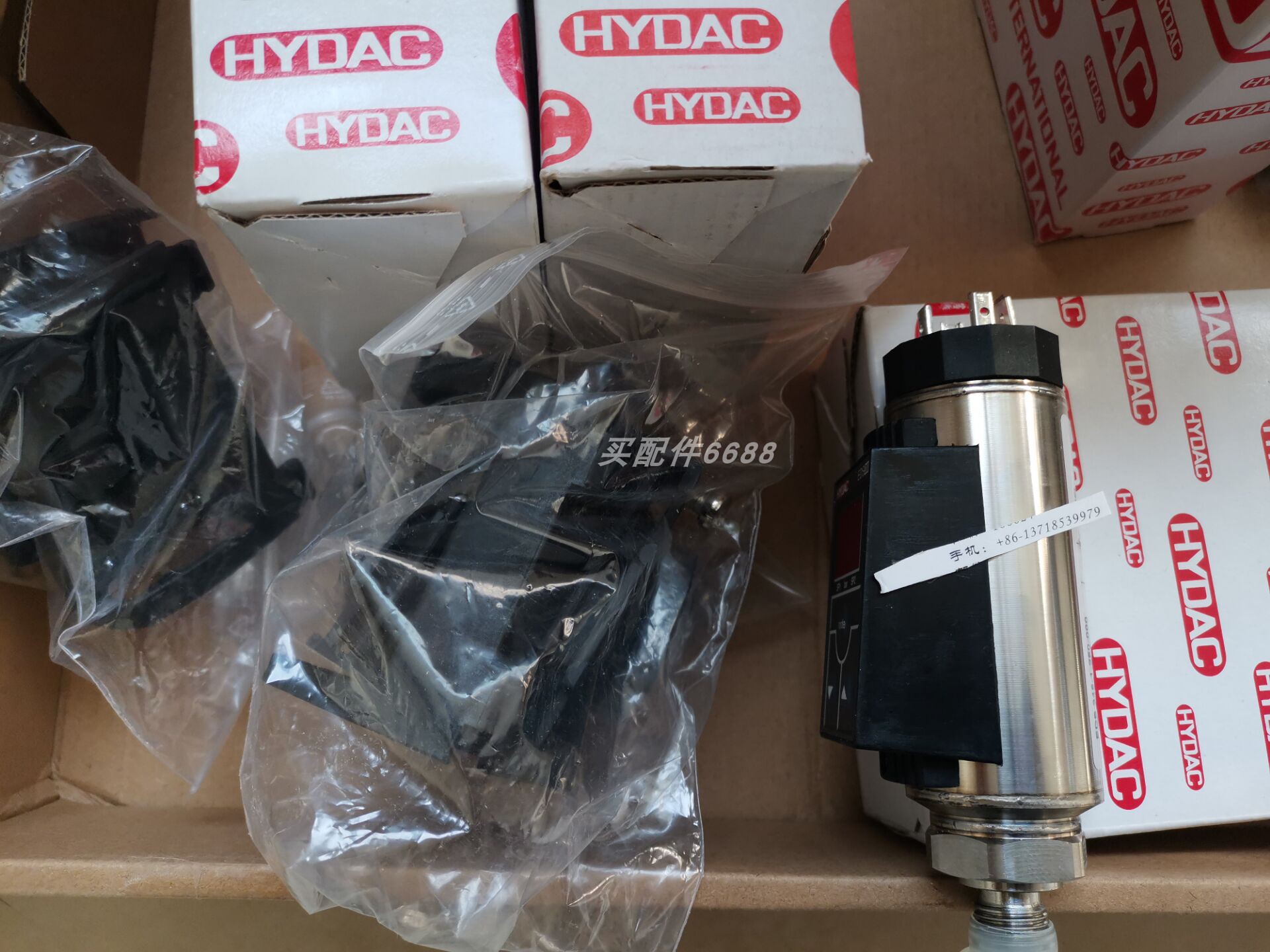 LTNSC168-20/08-G09(R)