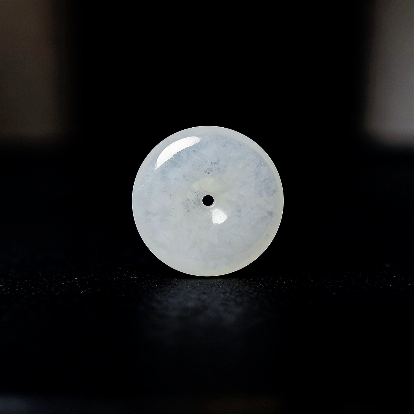 七彩云南缅甸A货天然翡翠白冰平安扣挂件吊坠一物一证支持复检