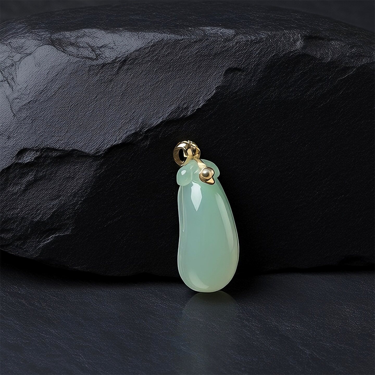 七彩云南缅甸A货天然翡翠金镶甜果绿福瓜吊坠一物一证支持复检