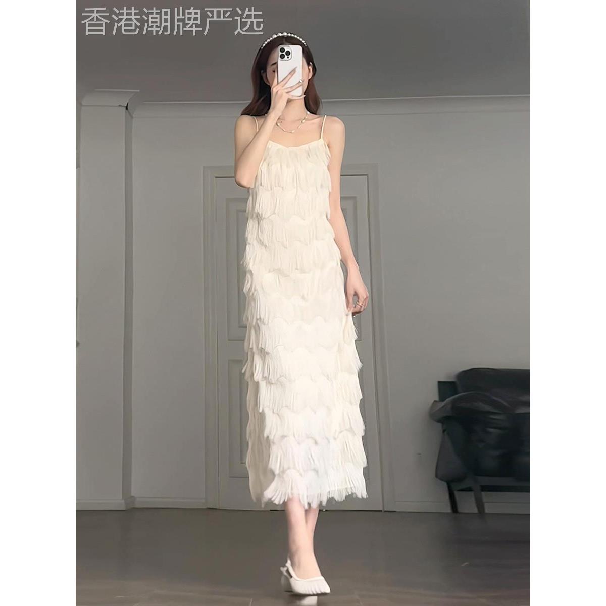 潮牌法式流苏吊带连衣裙女2025新款夏装气质温柔风白色蛋糕裙长裙