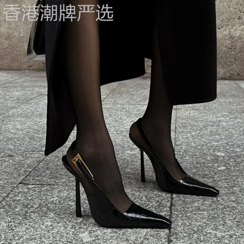 香港2026春秋金属皮带扣鳄鱼皮凉鞋女性感黑丝一字扣带细跟高跟鞋