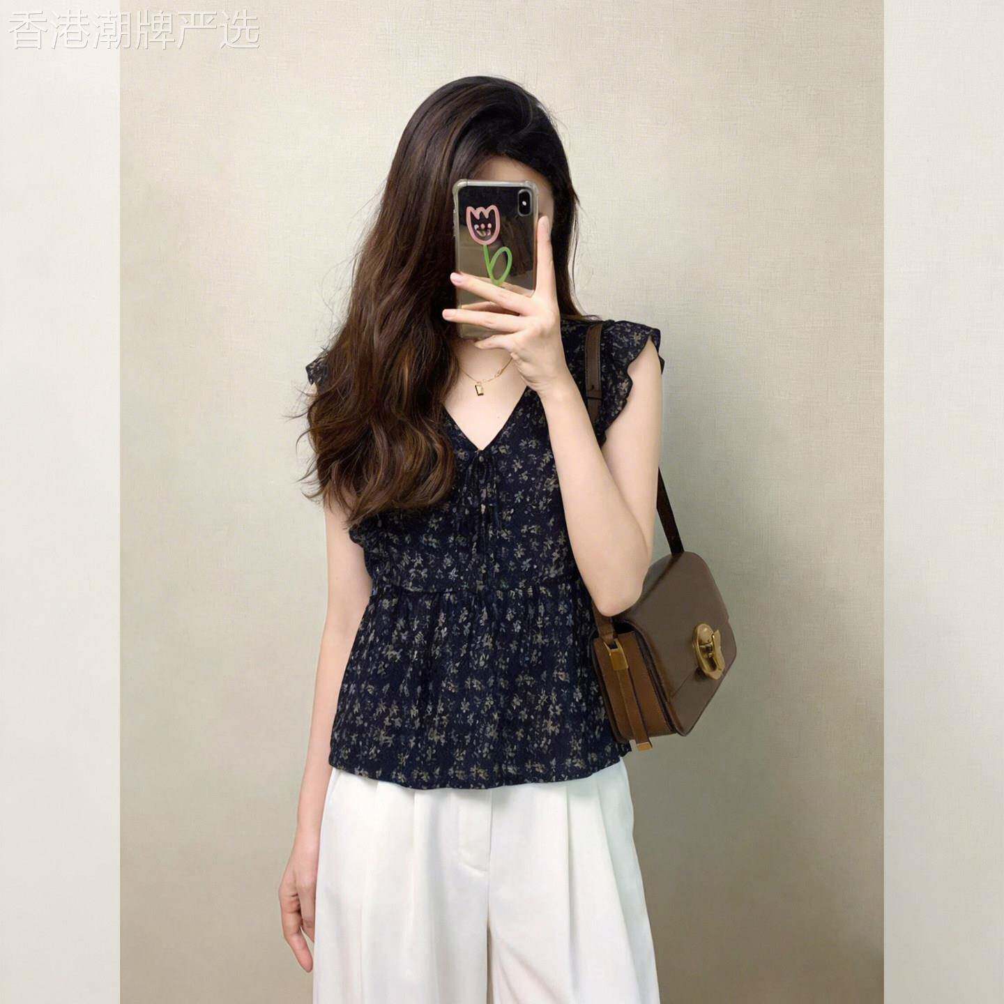 v领碎花衬衫女款夏装2026年新款收腰显瘦小个子小飞袖娃娃衫上衣