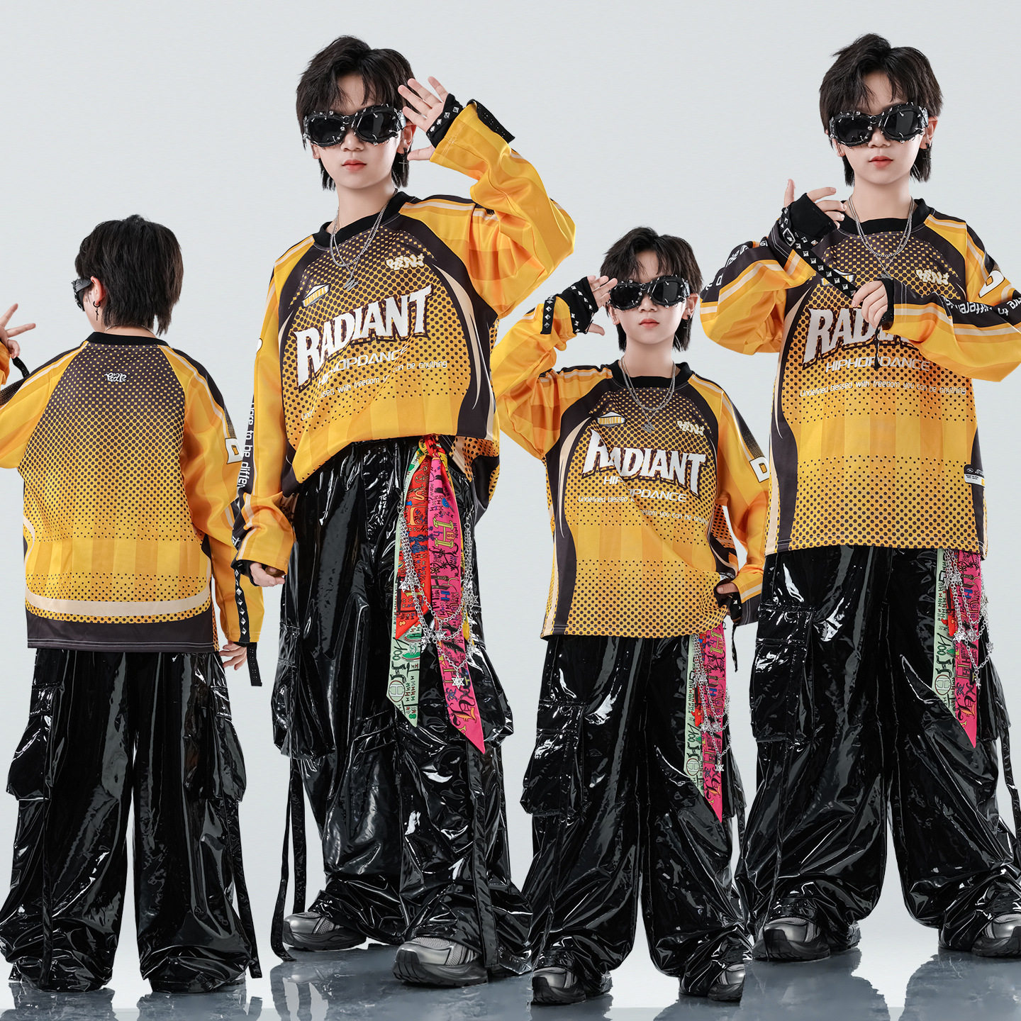 街舞儿童潮服少儿服装hiphop童装架子鼓演出服男童嘻哈宽松套装酷