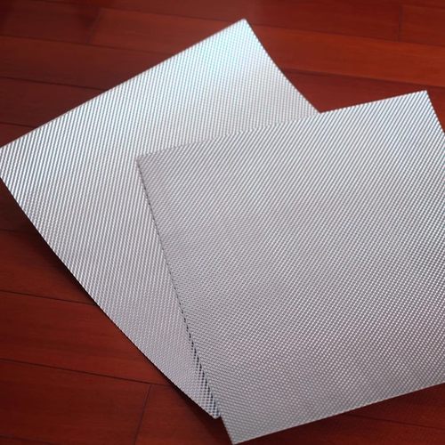 发动机舱底盘散热阻燃隔热罩板