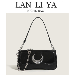 兰莉娅BAG潮牌设计弯月锁扣腋下包单肩斜挎包链条包女百搭通勤包