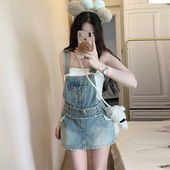 李李服饰秋日嫩妹减龄牛仔背带裙女2026冬季 腰带显瘦百搭短裤 裙