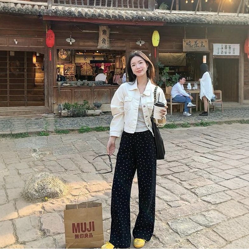 李李服饰韩版黑色碎花直筒牛仔裤女2025年秋季高腰显瘦阔腿裤