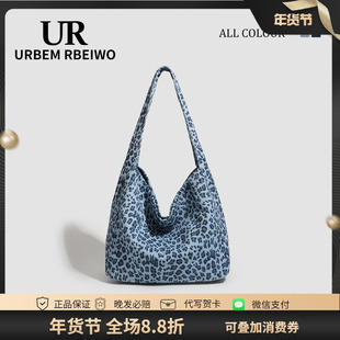 UR包包女韩国东大门小众帆布水桶包洋气百搭豹纹托特包单肩腋下包