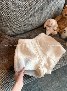 NAYA CHAN 暖冬小羊羔 白色毛茸茸小短裤女高腰加厚外穿打底靴裤