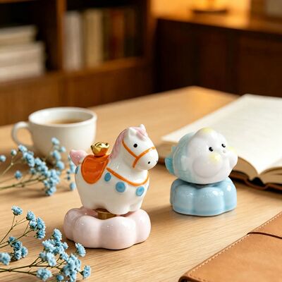 Ins Rotating Rainbow Horse Ceramic Lucky Pony Figurine Adora