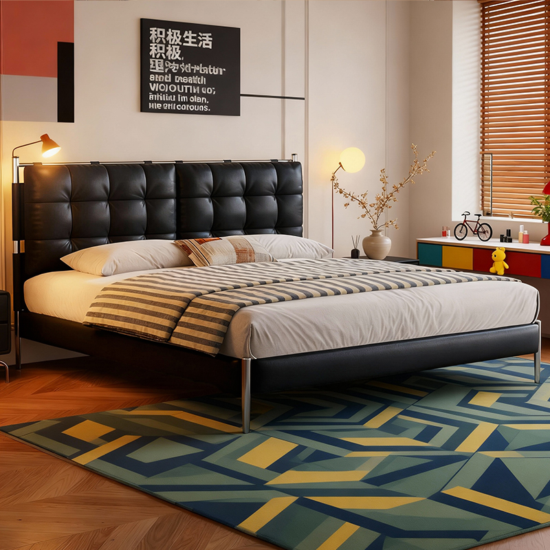 中古风包豪斯真皮床小户型