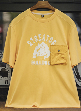 马登工装美式植绒印花T恤宽松落肩袖姜黄色螺纹领口垂感口袋短袖