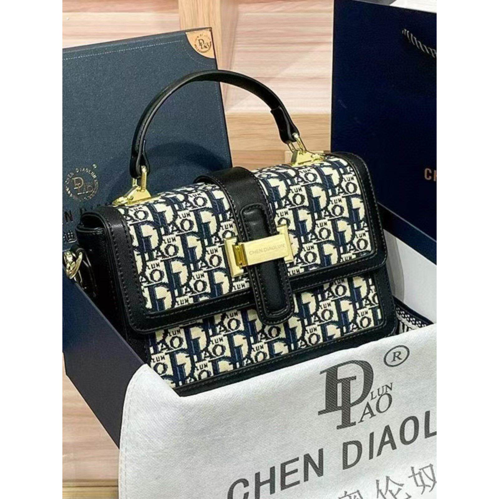 香港D家女包百搭小方包2025新款秋冬高级质感单肩斜挎手提包真皮