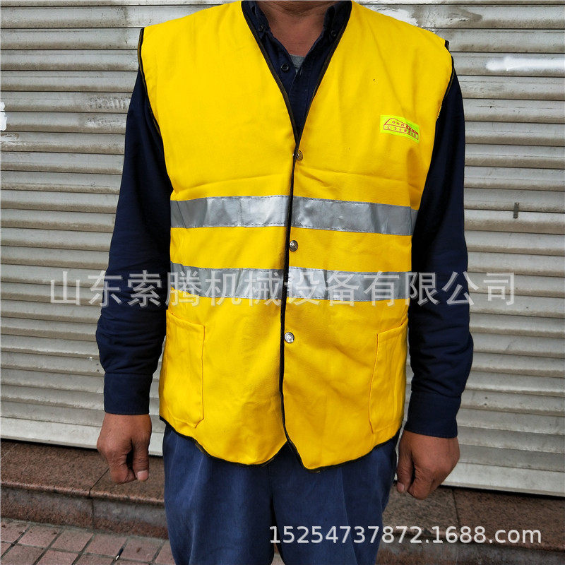 铁路防护黄马甲色彩显明