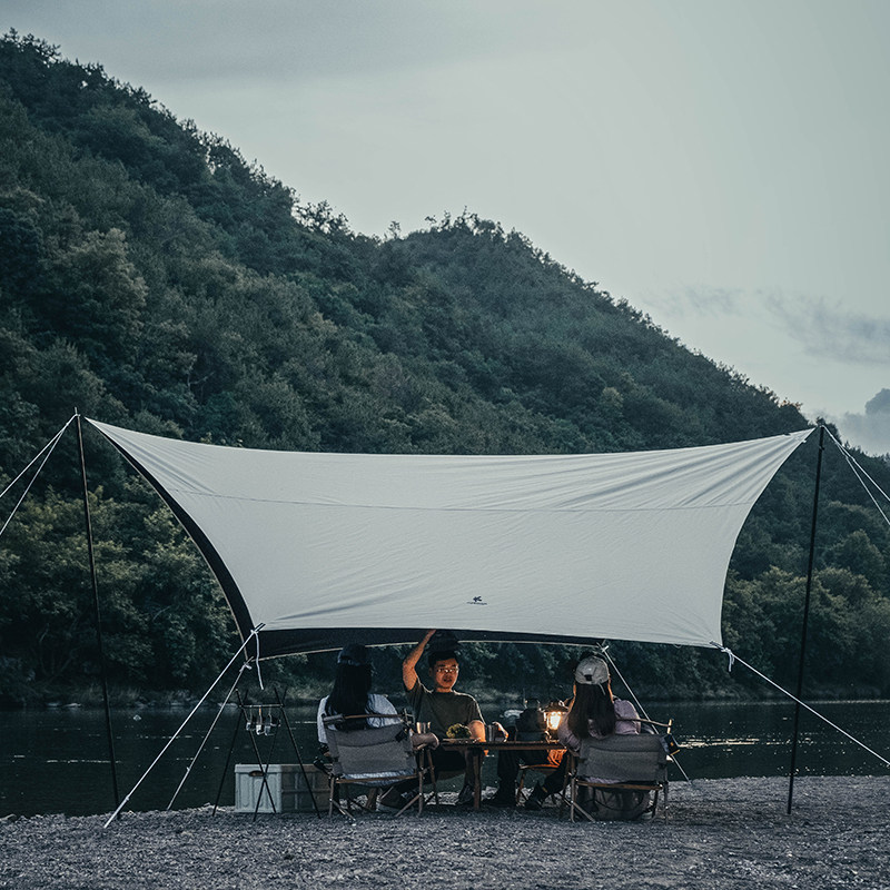 新款夏诺多吉六角蝶形黑胶天幕帐篷户外露营便携式防晒防雨超轻遮