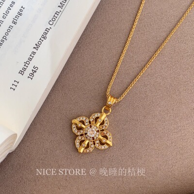 晚睡的桔梗「花窗」新中式沙金十字金刚杵四叶花项链古法毛衣链