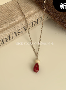晚睡的桔梗「芭蕉」韩系小众冷淡咖啡金红色水滴项链ins毛衣链女