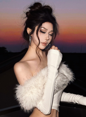 福尔尼斯悦 辣妹针织套装2025冬季毛领拼接一字肩上衣半裙两件套