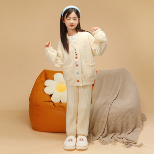 2025绒冬季开衫家居服可外亲子女童软绵绵睡衣新款珊瑚穿套装母女