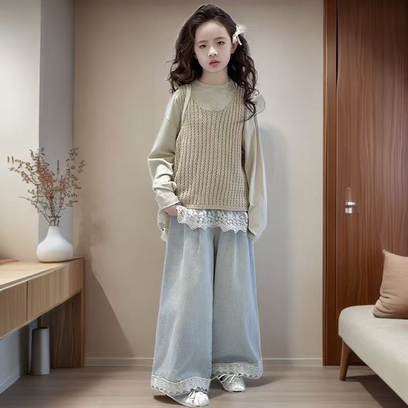 韩国女童春装套装2025新款时尚潮儿童洋气马甲打底衫牛仔裤三件套