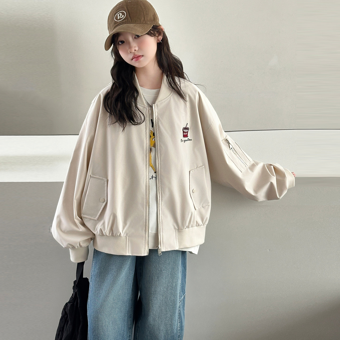女童外套春秋款2026新款韩版棒球服儿童装字母刺绣休闲夹克上衣潮