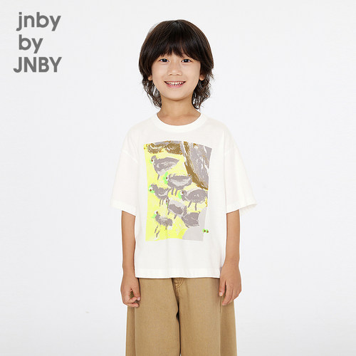 JNBY独有的主题图案衬衫，很有意思