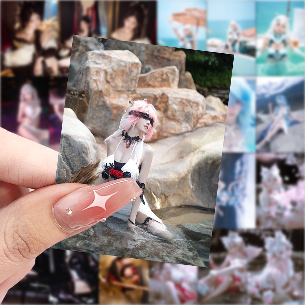 走路摇zly贴纸网红照片COSER