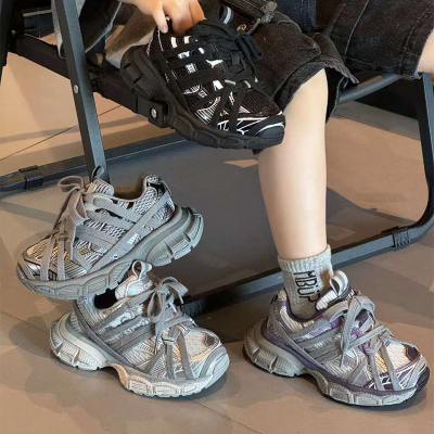 儿童运动鞋巴黎蜘蛛网轻便学生鞋2026春秋新款男女童老爹鞋休闲鞋