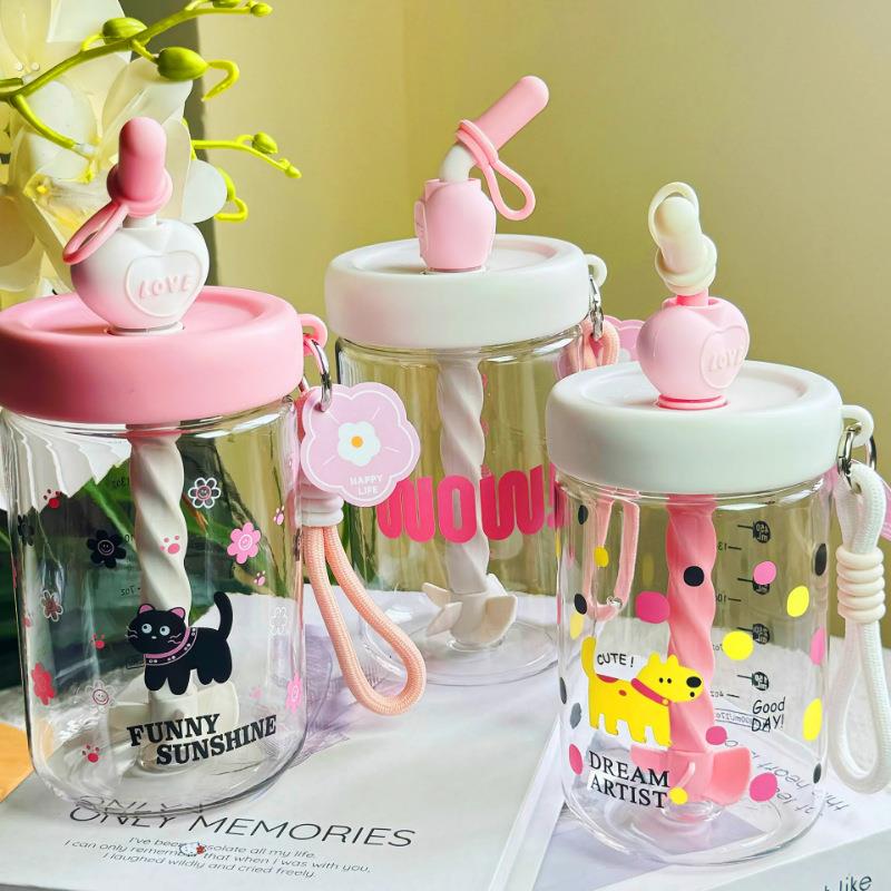 新款可爱搅拌水杯手动小巧便携带吸管杯带刻度高颜值摇摇塑料杯子