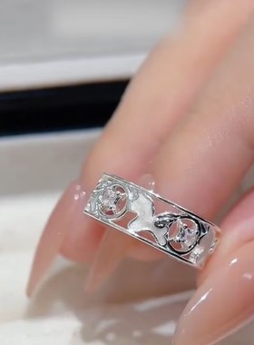银色轻奢马上有钱小众女戒