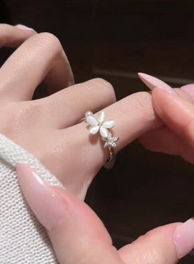 高级感轻奢气质花朵珠珠女戒