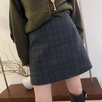 灰色羊毛呢格子半身裙女大码百搭
