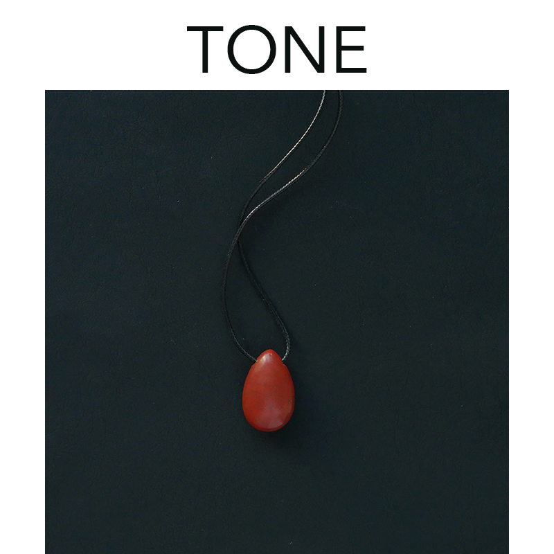 TONE 定制水滴天然红纹石皮绳长项链高级感气质时髦新中式毛衣链