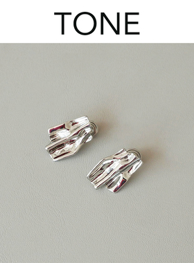 TONE 银色褶皱耳夹蚊香盘高级感简约冷淡风小众设计时髦无耳洞女