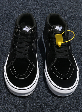 【宝藏分享】吸睛大法丨黑色中帮板鞋男鞋女鞋秋冬sk8mid帆布鞋男