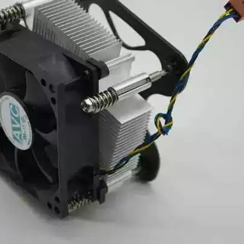 1150 1155 1156 CPU散热器 AVC 风扇 4针 送底座爆新议价图片