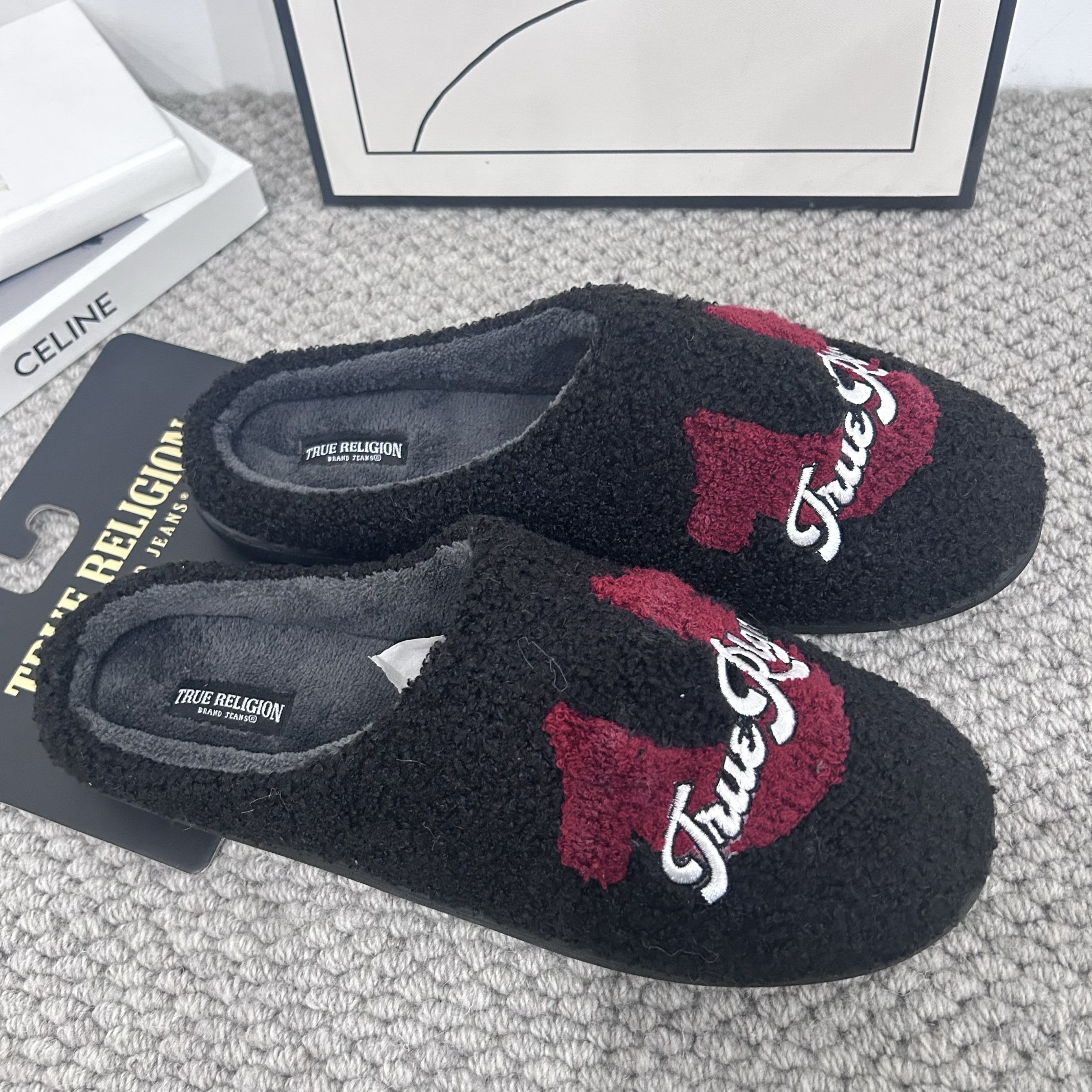 thumbnail for Winter cross-border popular valentine's day cotton slippers men's indoor home couple smiling face plush warm slippers winter